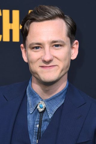 Lewis Pullman, photo 1 of 3