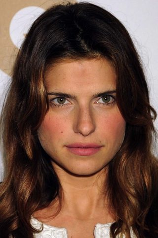 Lake Bell, photo 1 of 3