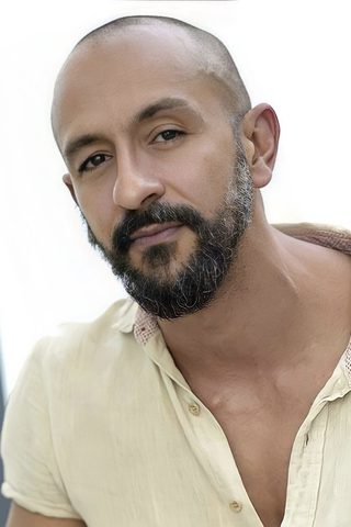Irandhir Santos, photo 2 of 3