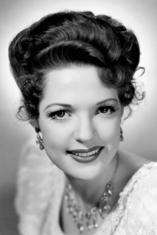 Anne Gwynne, photo 3 of 3
