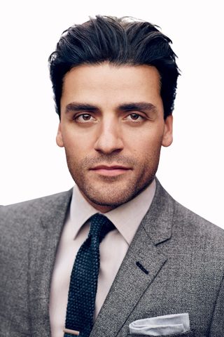 Oscar Isaac, photo 2 of 3