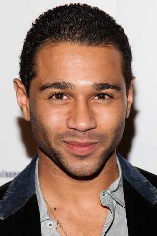 Corbin Bleu, photo 1 of 3