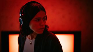 undertone still 6