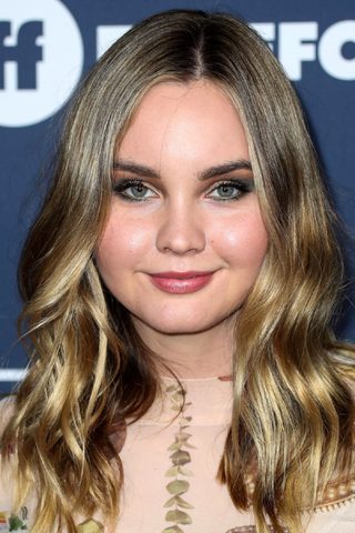 Liana Liberato, photo 2 of 3