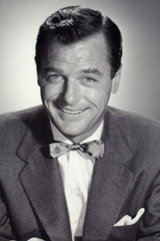 Gig Young, photo 1 of 3