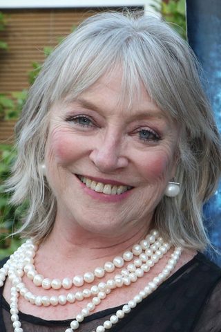 Veronica Cartwright, photo 2 of 3
