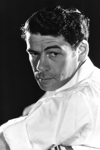 Paul Muni, photo 3 of 3