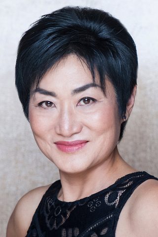 Jean Yoon, photo 1 of 3