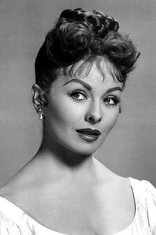 Jeanne Crain, photo 1 of 3