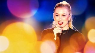 Iliza Shlesinger: Elder Millennial still 1