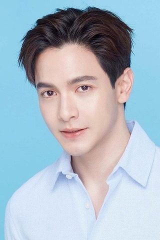 Alden Richards, photo 1 of 3