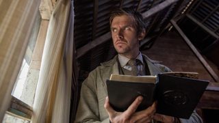 Apostle still 4