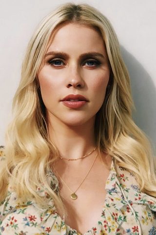 Claire Holt, photo 3 of 3