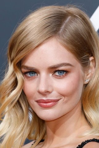 Samara Weaving, photo 3 of 3