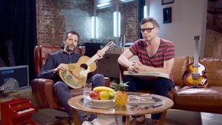 Flight of the Conchords: Live in London still 2
