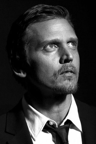 Barry Pepper, photo 3 of 3