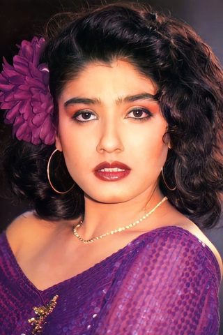 Raveena Tandon, photo 1 of 3