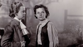 Lloyd's of London still 2
