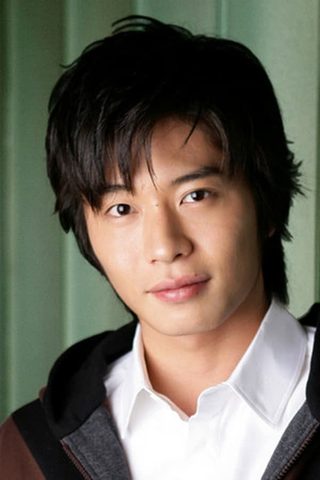 Kei Tanaka, photo 1 of 3