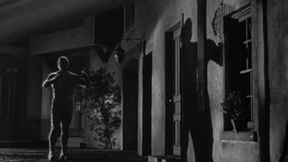 Curse of the Faceless Man still 3