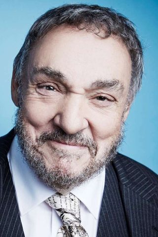 John Rhys-Davies, photo 1 of 3
