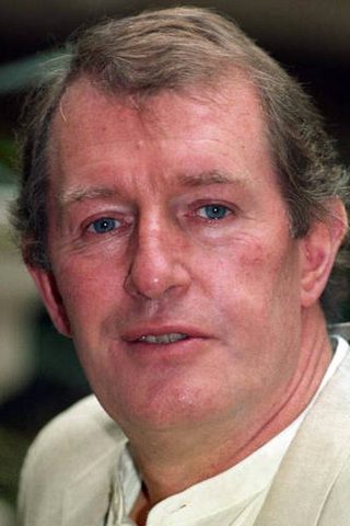 Corin Redgrave, photo 2 of 3