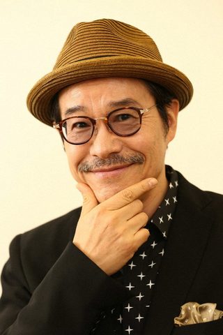 Tomorowo Taguchi, photo 2 of 3