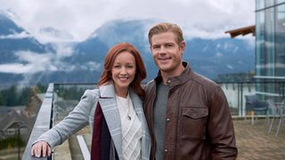 SnowComing still 8