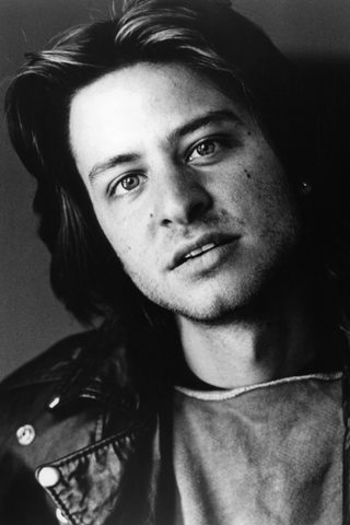 Fisher Stevens, photo 2 of 3