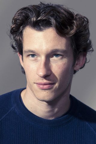 Callum Turner, photo 2 of 3