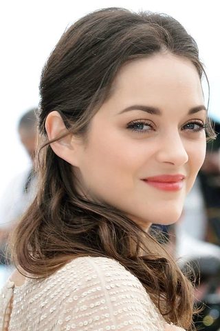 Marion Cotillard, photo 3 of 3