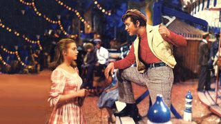 Carousel still 6