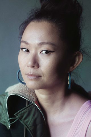 Hong Chau, photo 1 of 3