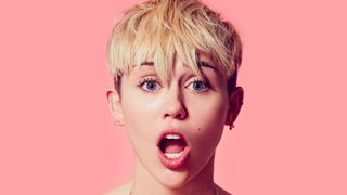 Miley Cyrus: Bangerz Tour still 6