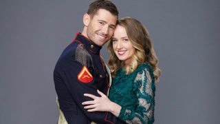 A Royal Queens Christmas still 4