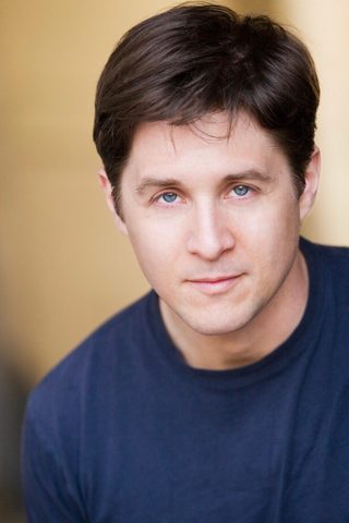 Yuri Lowenthal, photo 2 of 3