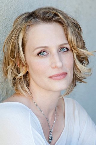 Samantha Smith, photo 1 of 3