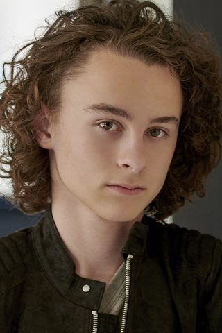 Wyatt Oleff, photo 3 of 3