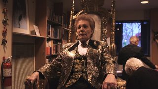 Mucho Mucho Amor: The Legend of Walter Mercado still 3