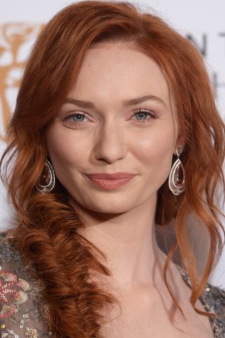 Eleanor Tomlinson, photo 3 of 3