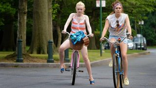 Very Good Girls still 7