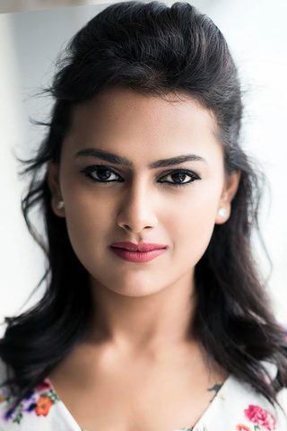 Shraddha Srinath, photo 3 of 3