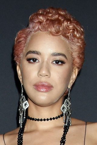 Jasmin Savoy Brown, photo 1 of 3