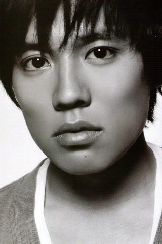 Keisuke Koide, photo 1 of 3