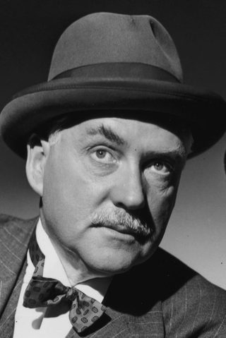 Nigel Bruce, photo 2 of 3