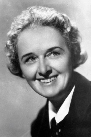 Elisabeth Risdon, photo 1 of 3