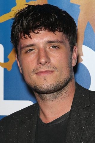 Josh Hutcherson, photo 1 of 3