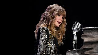 Taylor Swift: Reputation Stadium Tour still 8