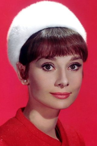 Audrey Hepburn, photo 3 of 3