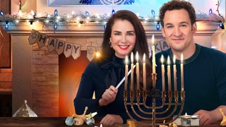 Love, Lights, Hanukkah! still 6